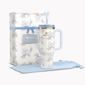 Stanley LoveShackFancy Holiday Quencher 40oz